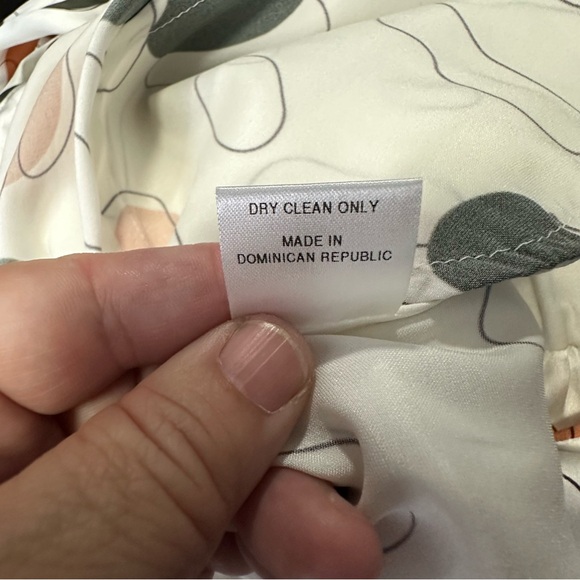 IZA A Monogram Lounge Collection Silk Blend White Printed Pants Size 12 - Picture 10 of 10